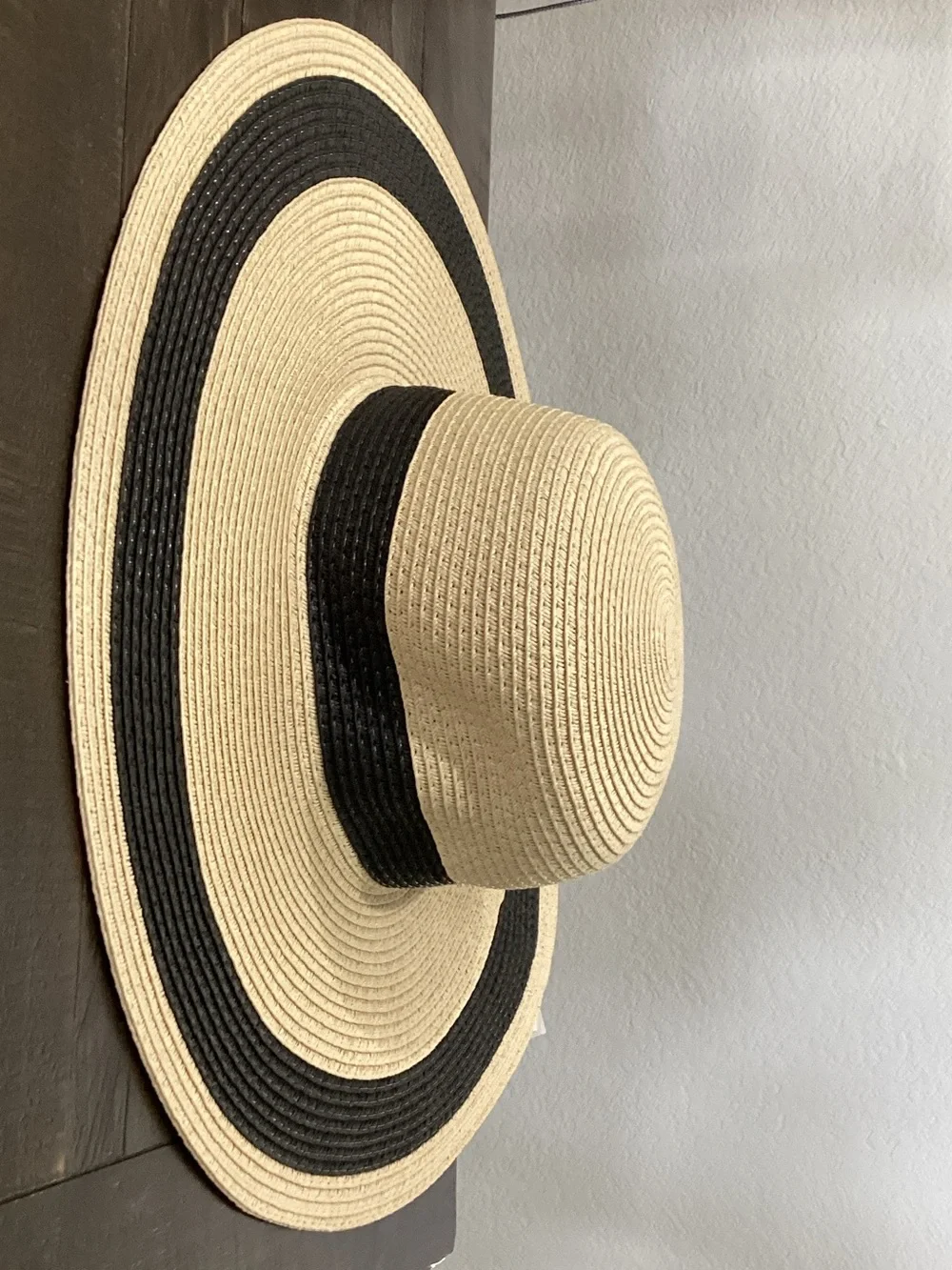 Shade & Shore classic wide